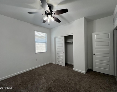 2432 W Shanley Avenue - Photo Thumbnail 18