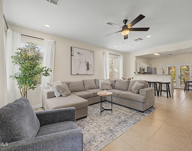 22288 S 214th Street - Photo Thumbnail 4