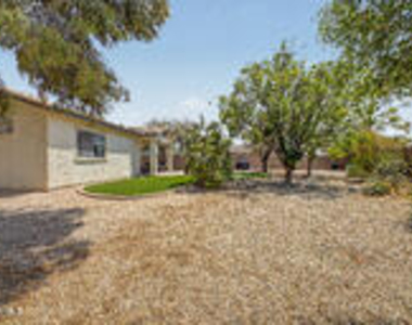 22288 S 214th Street - Photo Thumbnail 23