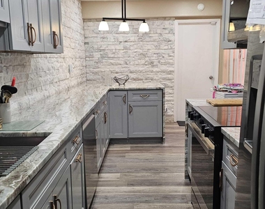 1625 Nw 58th Avenue - Photo Thumbnail 7