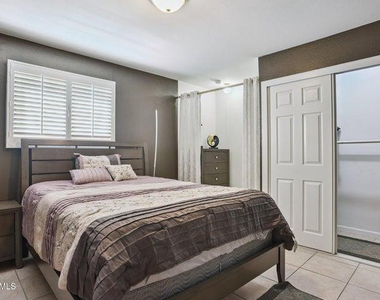 8046 E Oak Street - Photo Thumbnail 7