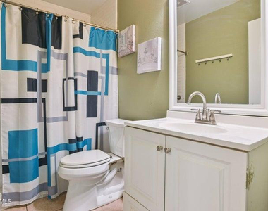 8046 E Oak Street - Photo Thumbnail 18