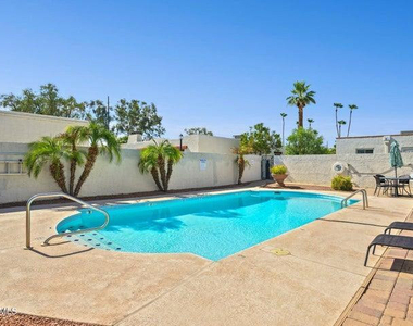 8046 E Oak Street - Photo Thumbnail 2