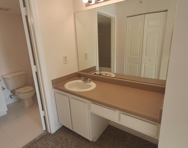 171 Sw Palm Drive - Photo Thumbnail 14