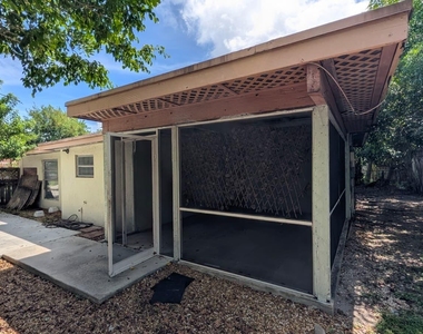 1448 Ne 27th Court - Photo Thumbnail 23