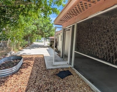 1448 Ne 27th Court - Photo Thumbnail 22