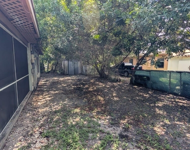 1448 Ne 27th Court - Photo Thumbnail 25