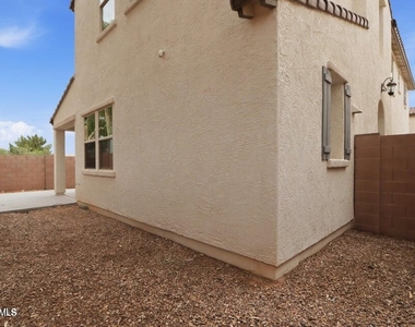 1942 S Sycamore Place - Photo Thumbnail 33
