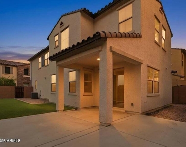 1942 S Sycamore Place - Photo Thumbnail 28