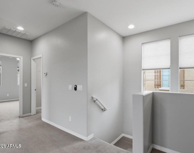 1942 S Sycamore Place - Photo Thumbnail 16