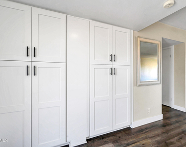 4701 N 68th Street - Photo Thumbnail 10