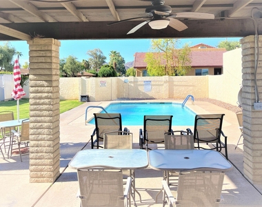 8 W Griswold Road - Photo Thumbnail 19