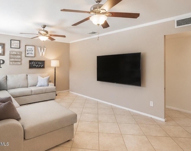 2046 E Yale Drive - Photo Thumbnail 7