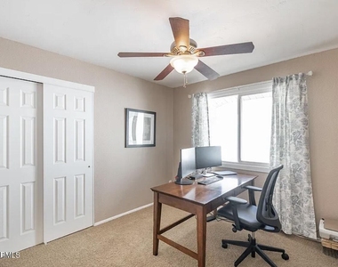 2046 E Yale Drive - Photo Thumbnail 12
