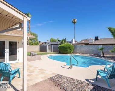 2046 E Yale Drive - Photo Thumbnail 3