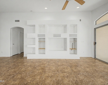 14834 W Lamoille Drive - Photo Thumbnail 6