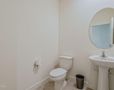 10962 W Taylor Street - Photo Thumbnail 6
