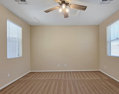 21156 W Elm Way - Photo Thumbnail 16