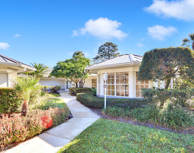 7340 Pine Creek Way - Photo Thumbnail 1