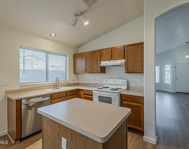 3980 E Pinon Court - Photo Thumbnail 10