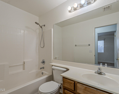 3980 E Pinon Court - Photo Thumbnail 27