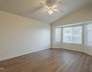 3980 E Pinon Court - Photo Thumbnail 16