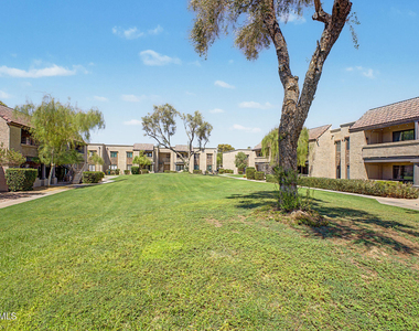 5995 N 78th Street - Photo Thumbnail 1