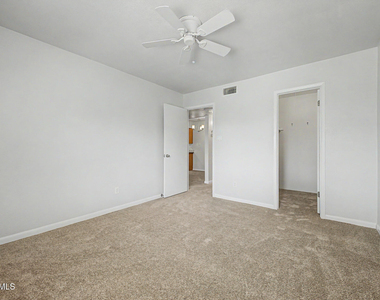 5995 N 78th Street - Photo Thumbnail 14