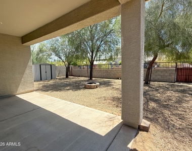 5231 W Leodra Lane - Photo Thumbnail 22