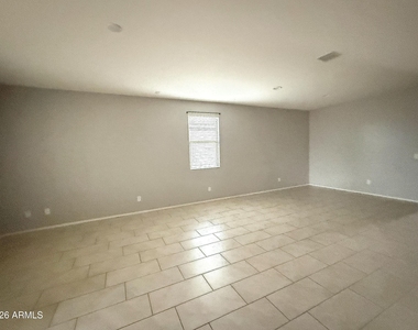 5231 W Leodra Lane - Photo Thumbnail 2