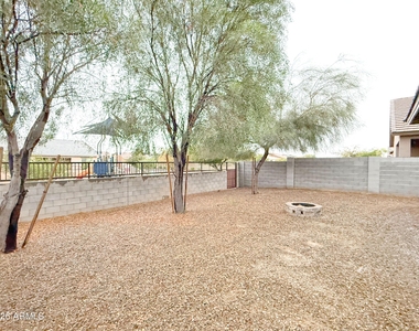 5231 W Leodra Lane - Photo Thumbnail 12