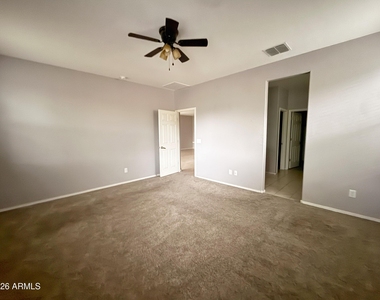 5231 W Leodra Lane - Photo Thumbnail 4