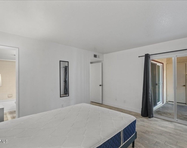 2515 N 52nd Street - Photo Thumbnail 17
