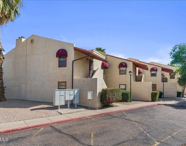 2515 N 52nd Street - Photo Thumbnail 1