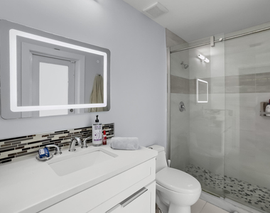 15622 Cypress Park Drive - Photo Thumbnail 42