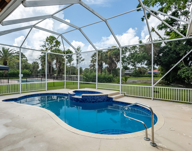 15622 Cypress Park Drive - Photo Thumbnail 19