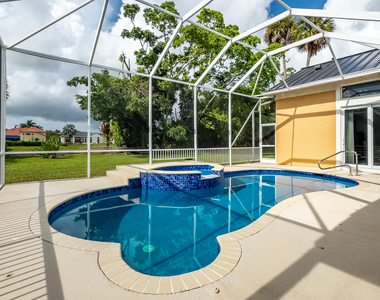 15622 Cypress Park Drive - Photo Thumbnail 21