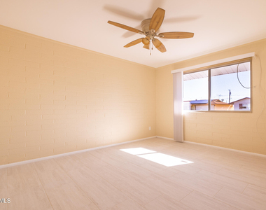 12208 N Pebble Beach Drive - Photo Thumbnail 12