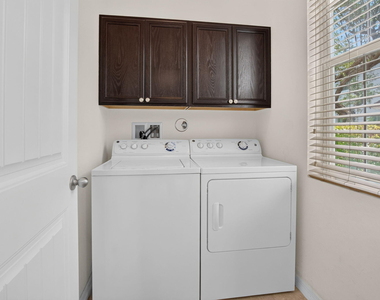 468 Francesca Ridge Road - Photo Thumbnail 10