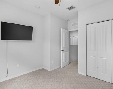 468 Francesca Ridge Road - Photo Thumbnail 18