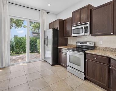 468 Francesca Ridge Road - Photo Thumbnail 5