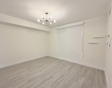 2960 Ne 207th Street - Photo Thumbnail 22