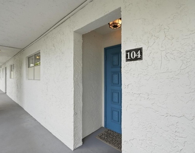 6100 Nw 44th Street - Photo Thumbnail 1