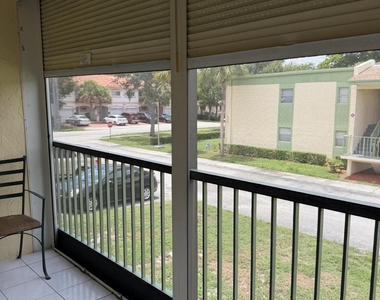 4147 Nw 90th Avenue - Photo Thumbnail 14