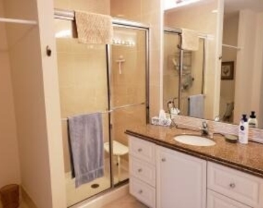 27 Harbour Isle Drive W - Photo Thumbnail 14