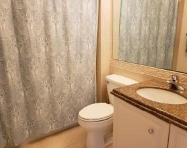 27 Harbour Isle Drive W - Photo Thumbnail 17