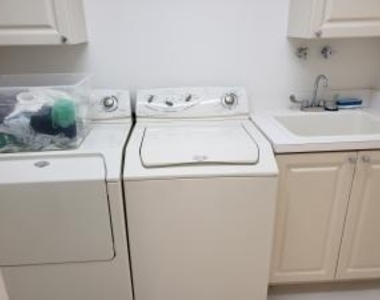 27 Harbour Isle Drive W - Photo Thumbnail 18