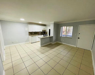 890 Nw 45 Avenue - Photo Thumbnail 1