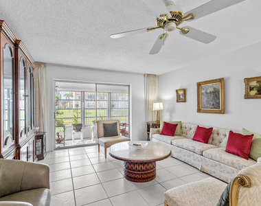 144 Lake Carol Drive - Photo Thumbnail 7
