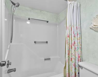 144 Lake Carol Drive - Photo Thumbnail 15